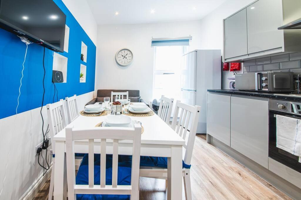 3Beds / 3Baths Close To Portobello Road Londres Exterior foto